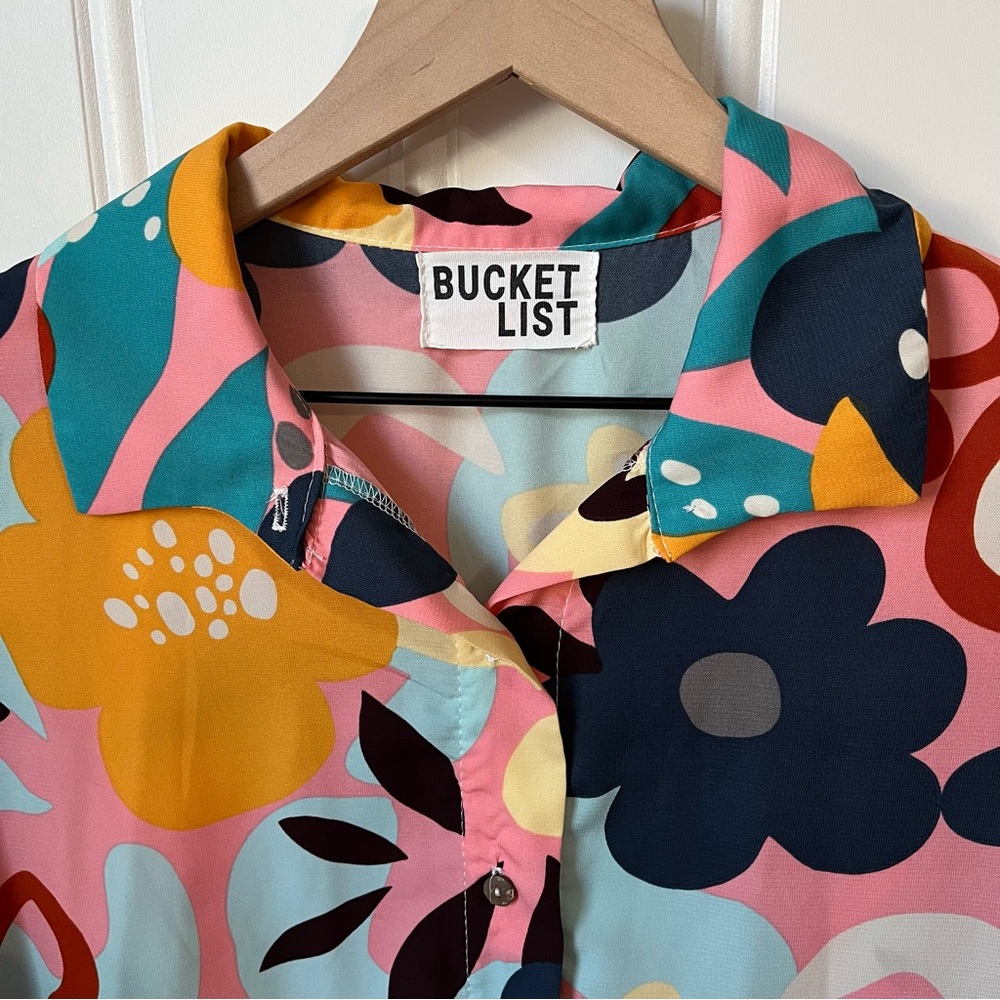 BUCKETLIST Multicolor Floral Button Up Long Sleeve Bright Colorful Women’s M